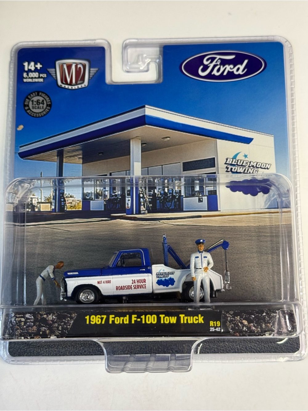 M2 Machines 1967 FORD F-100 TOW TRUCK